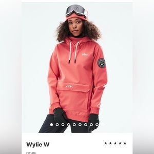 Light shell for warm days skiing! Just worn a handful of times last winter.